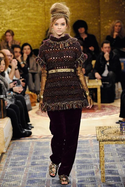 Look 32